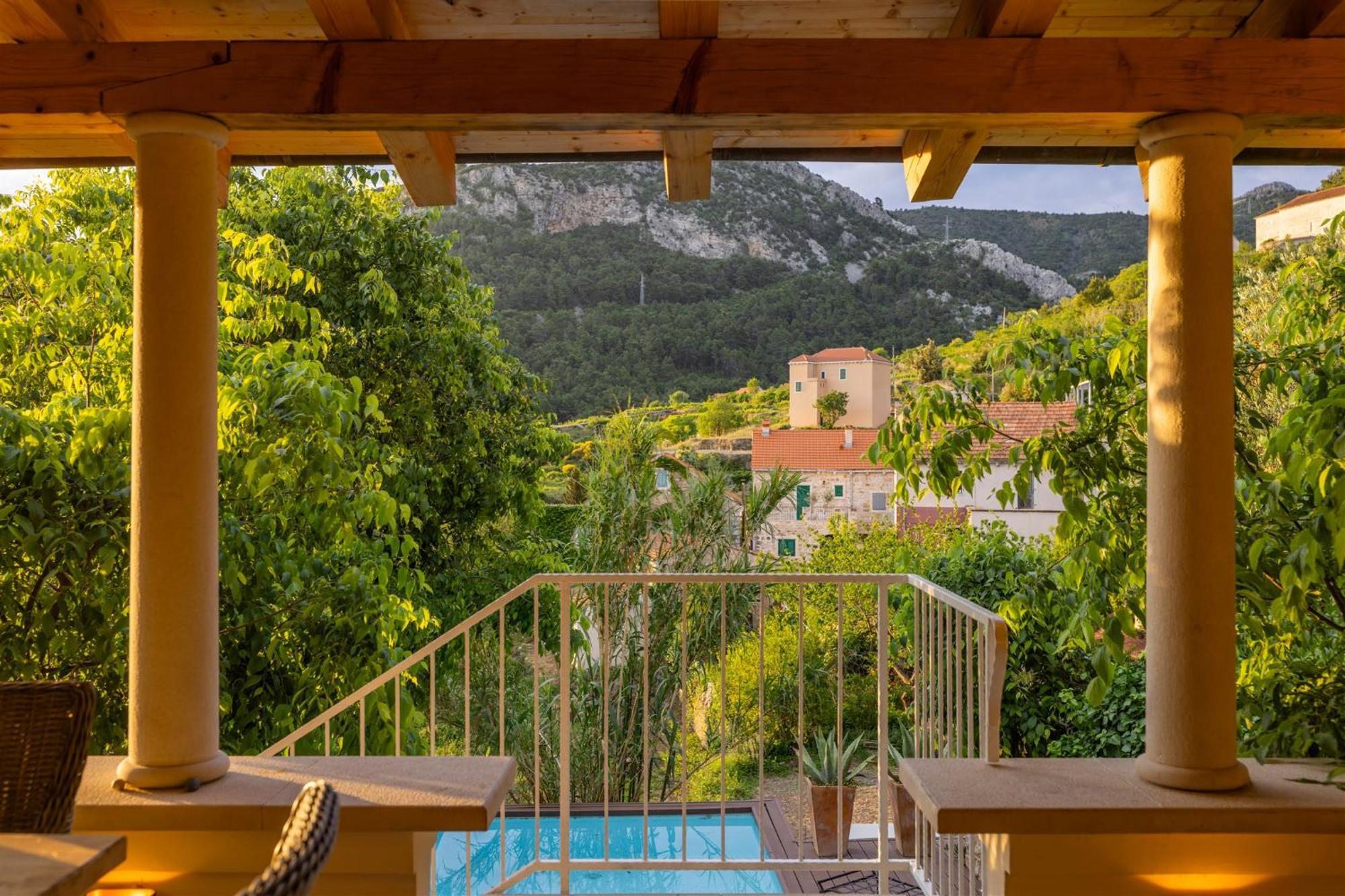 Dvor Pitve Villas Jelsa  Cameră foto